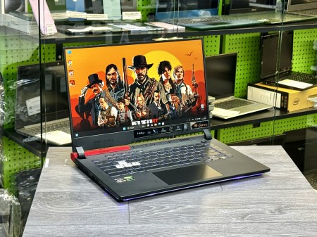 Asus Rog Strix G513I1